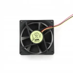 Wentylator komputerowy 80×80 mm 3-pin – łożysko ślizgowe, 3000 RPM, cichy, do obudowy PC