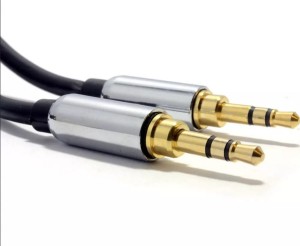 KABEL AUDIO STEREO AUX MINI JACK / MINI JACK 3,5mm 3 PIN PRZEWÓD 1m